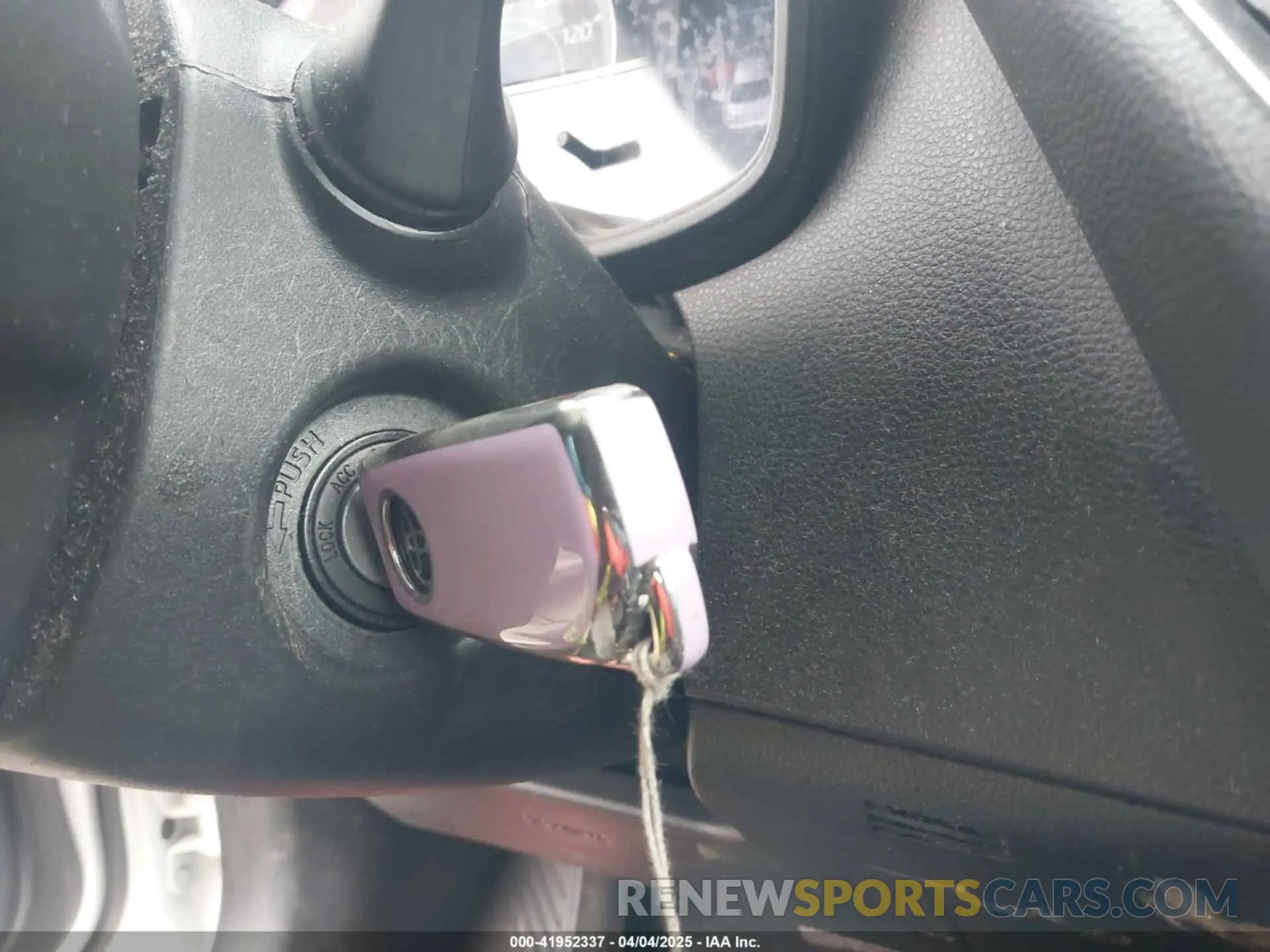 11 Photograph of a damaged car 5YFEPMAE1MP236722 TOYOTA COROLLA 2021