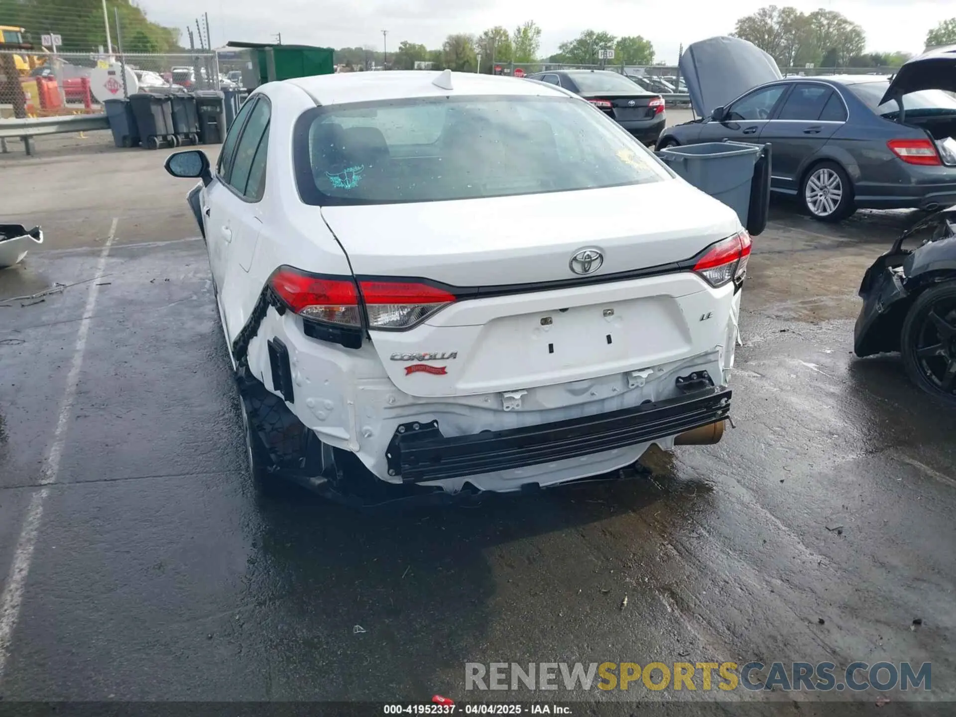 6 Photograph of a damaged car 5YFEPMAE1MP236722 TOYOTA COROLLA 2021