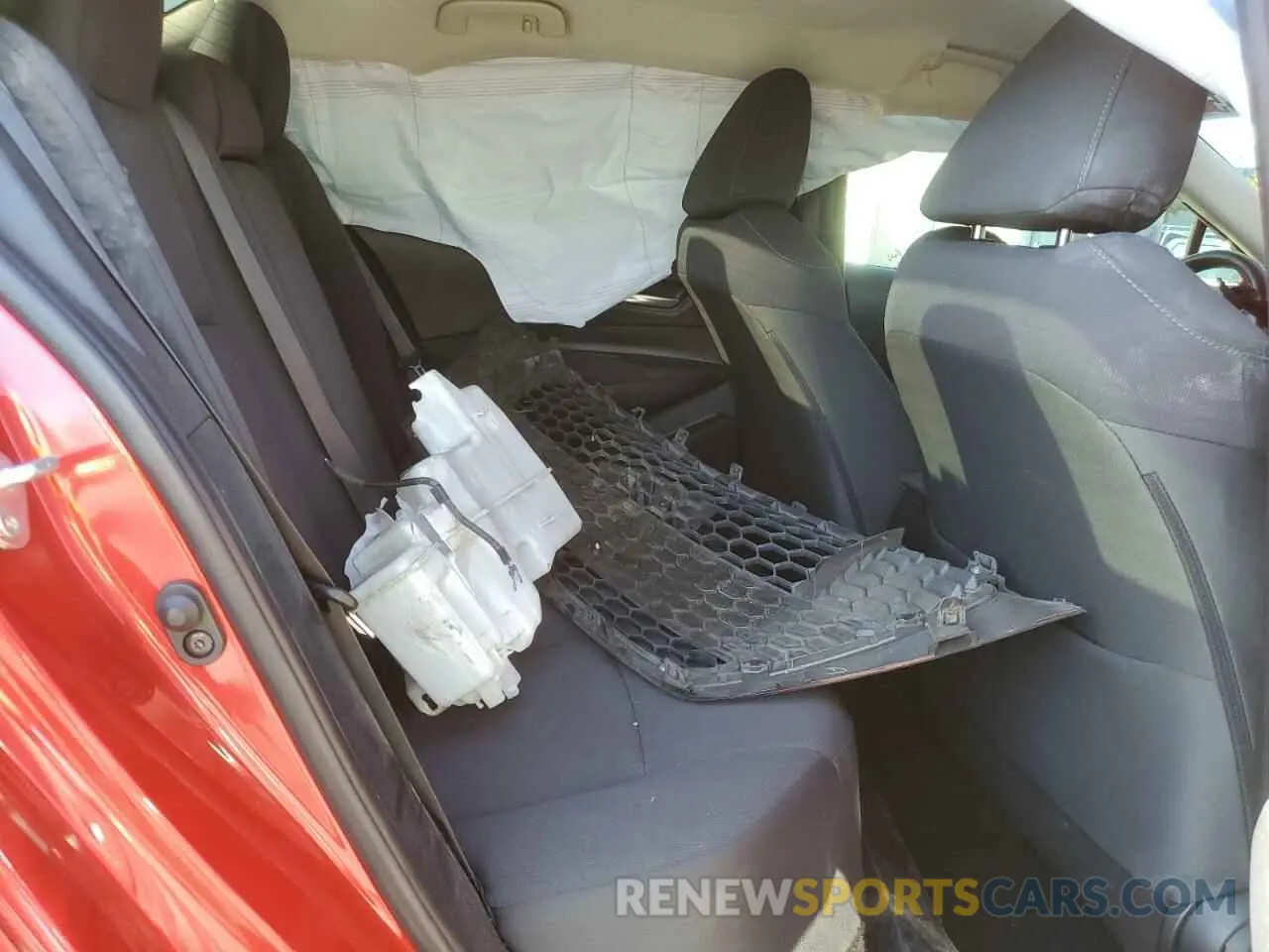10 Photograph of a damaged car 5YFEPMAE1MP240799 TOYOTA COROLLA 2021