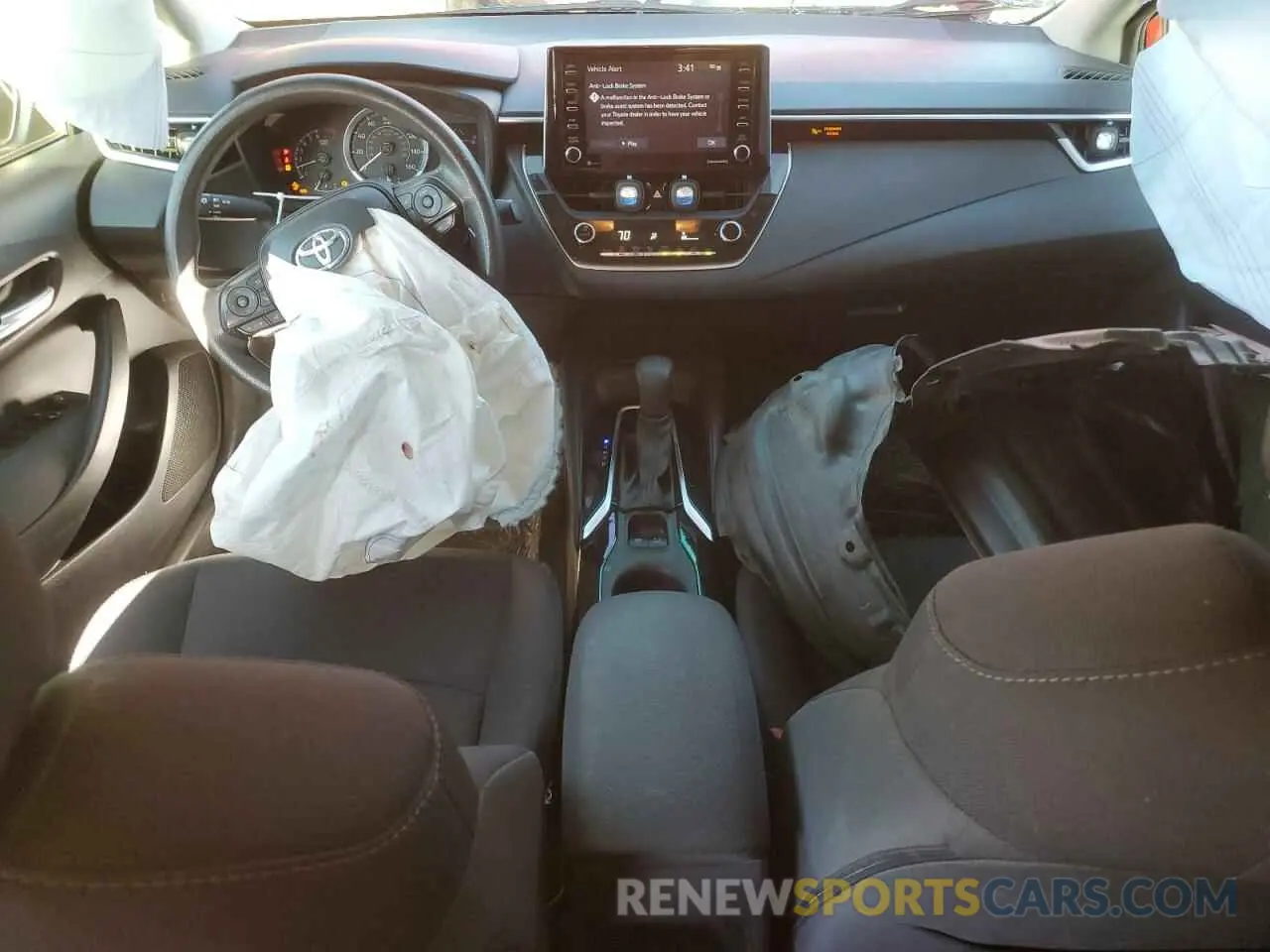 8 Photograph of a damaged car 5YFEPMAE1MP240799 TOYOTA COROLLA 2021