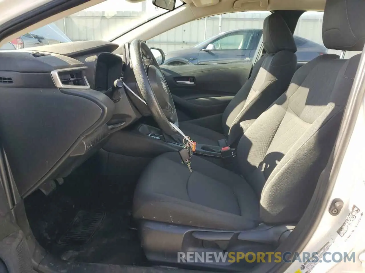 7 Photograph of a damaged car 5YFEPMAE1MP246716 TOYOTA COROLLA 2021