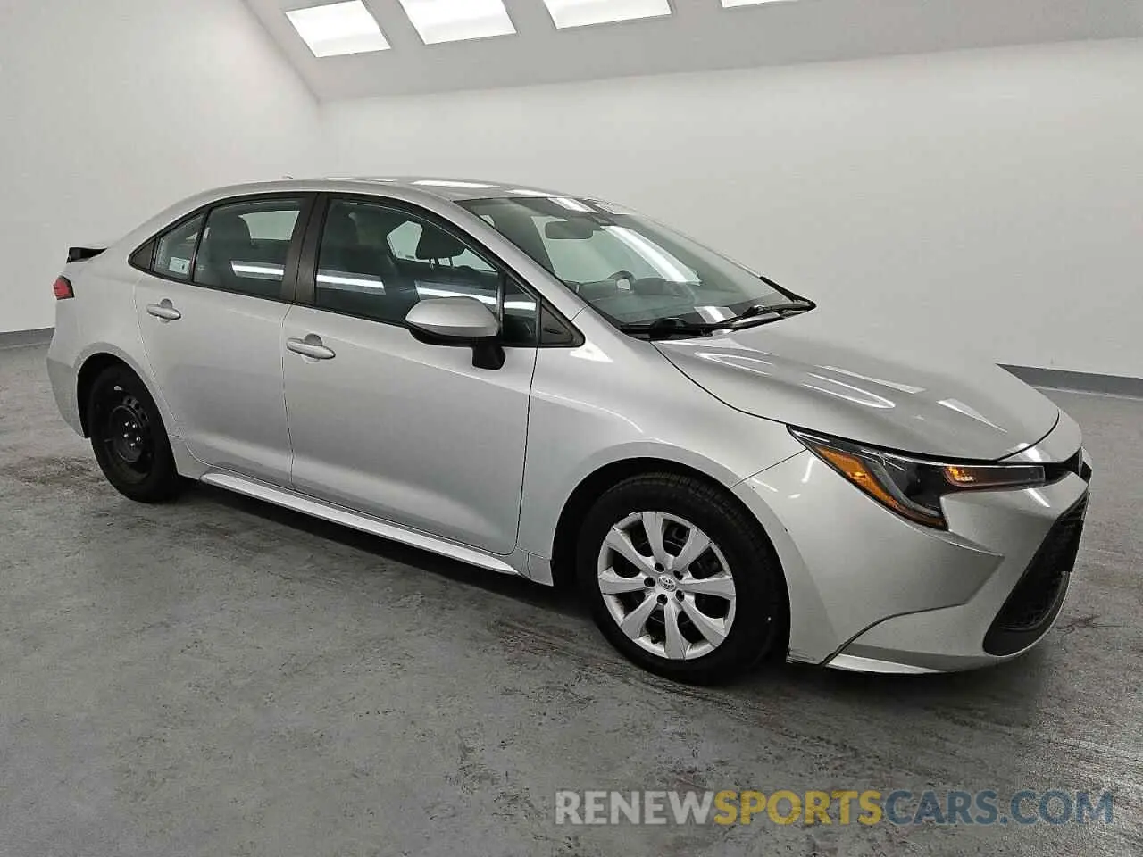 4 Photograph of a damaged car 5YFEPMAE1MP250524 TOYOTA COROLLA 2021