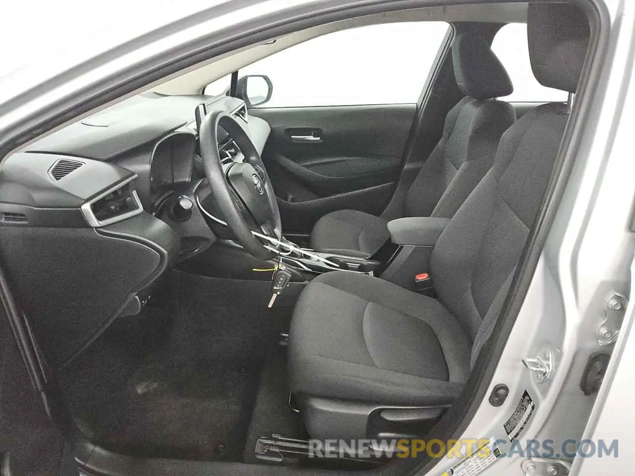7 Photograph of a damaged car 5YFEPMAE1MP250524 TOYOTA COROLLA 2021
