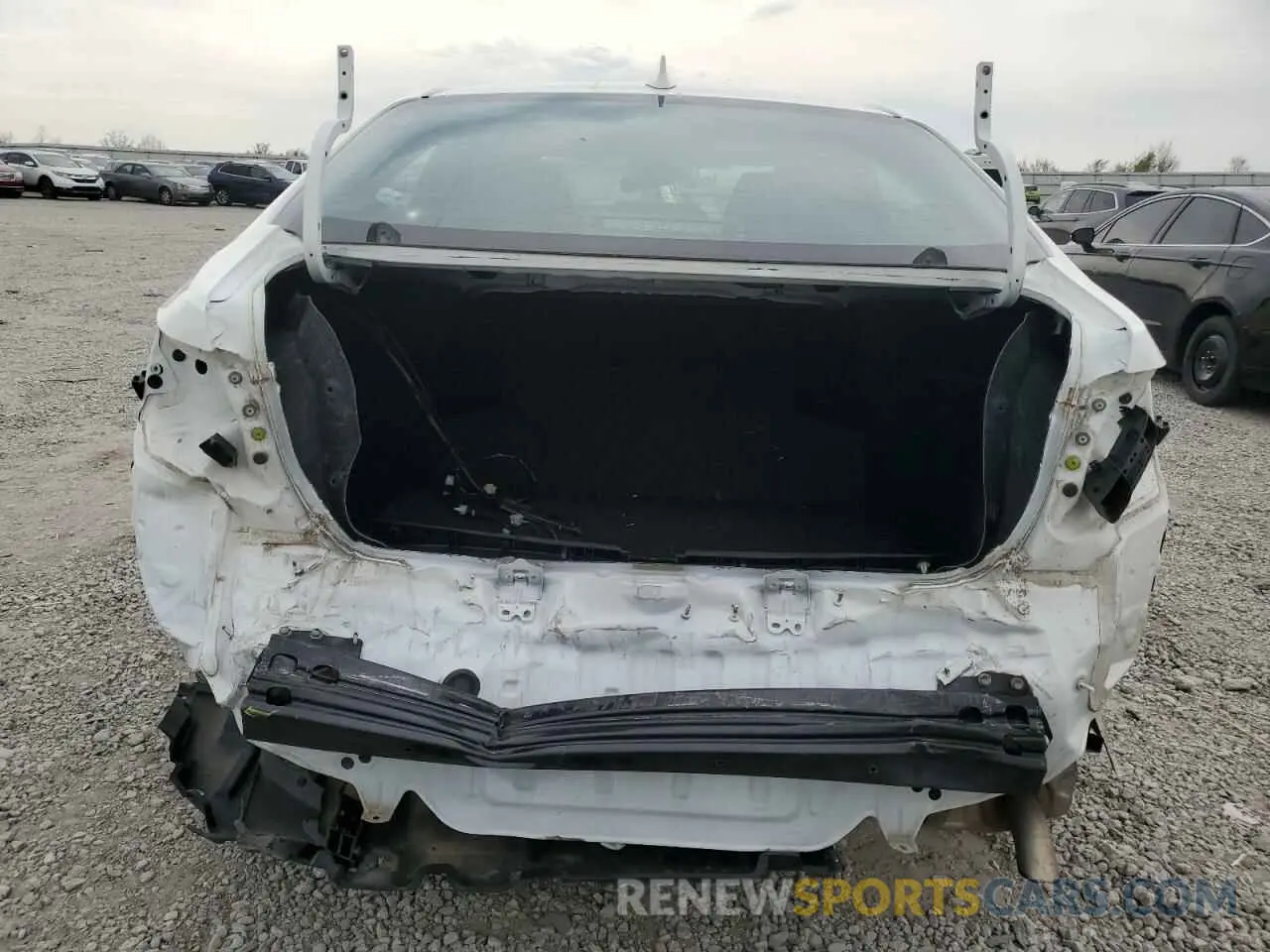6 Photograph of a damaged car 5YFEPMAE1MP254282 TOYOTA COROLLA 2021