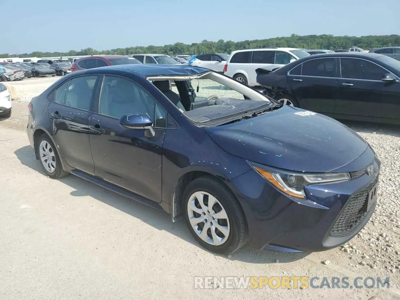 4 Photograph of a damaged car 5YFEPMAE1MP261443 TOYOTA COROLLA 2021