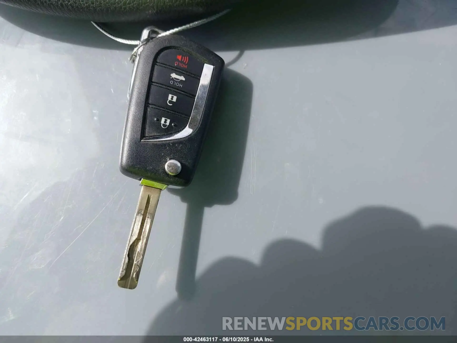 11 Photograph of a damaged car 5YFEPMAE1MP263743 TOYOTA COROLLA 2021