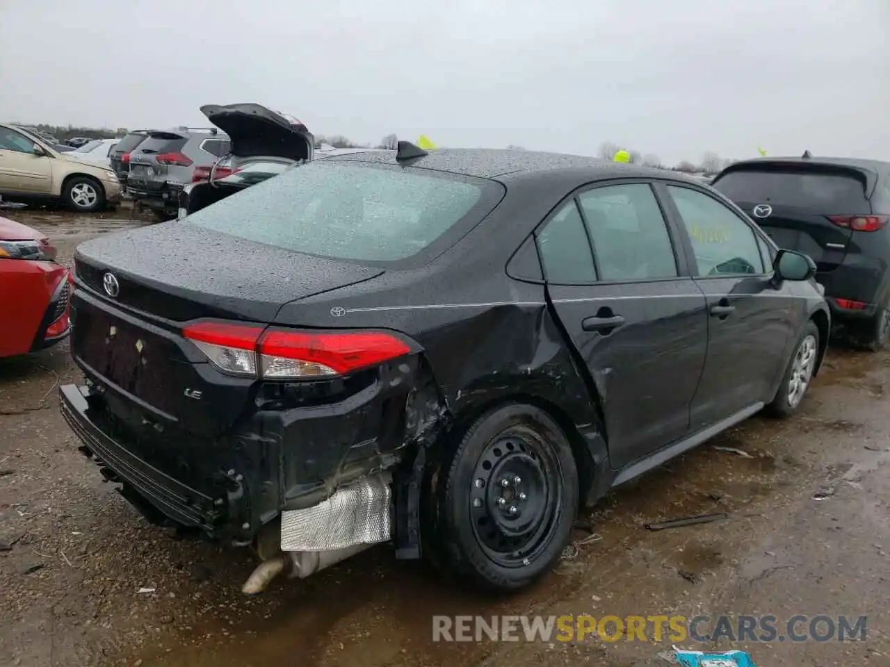 4 Photograph of a damaged car 5YFEPMAE1MP266657 TOYOTA COROLLA 2021