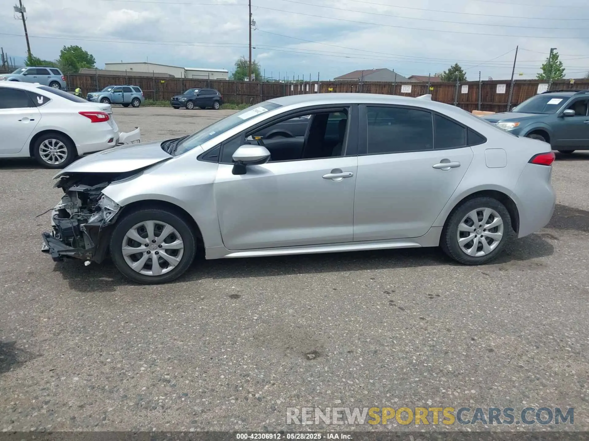 14 Photograph of a damaged car 5YFEPMAE2MP155387 TOYOTA COROLLA 2021