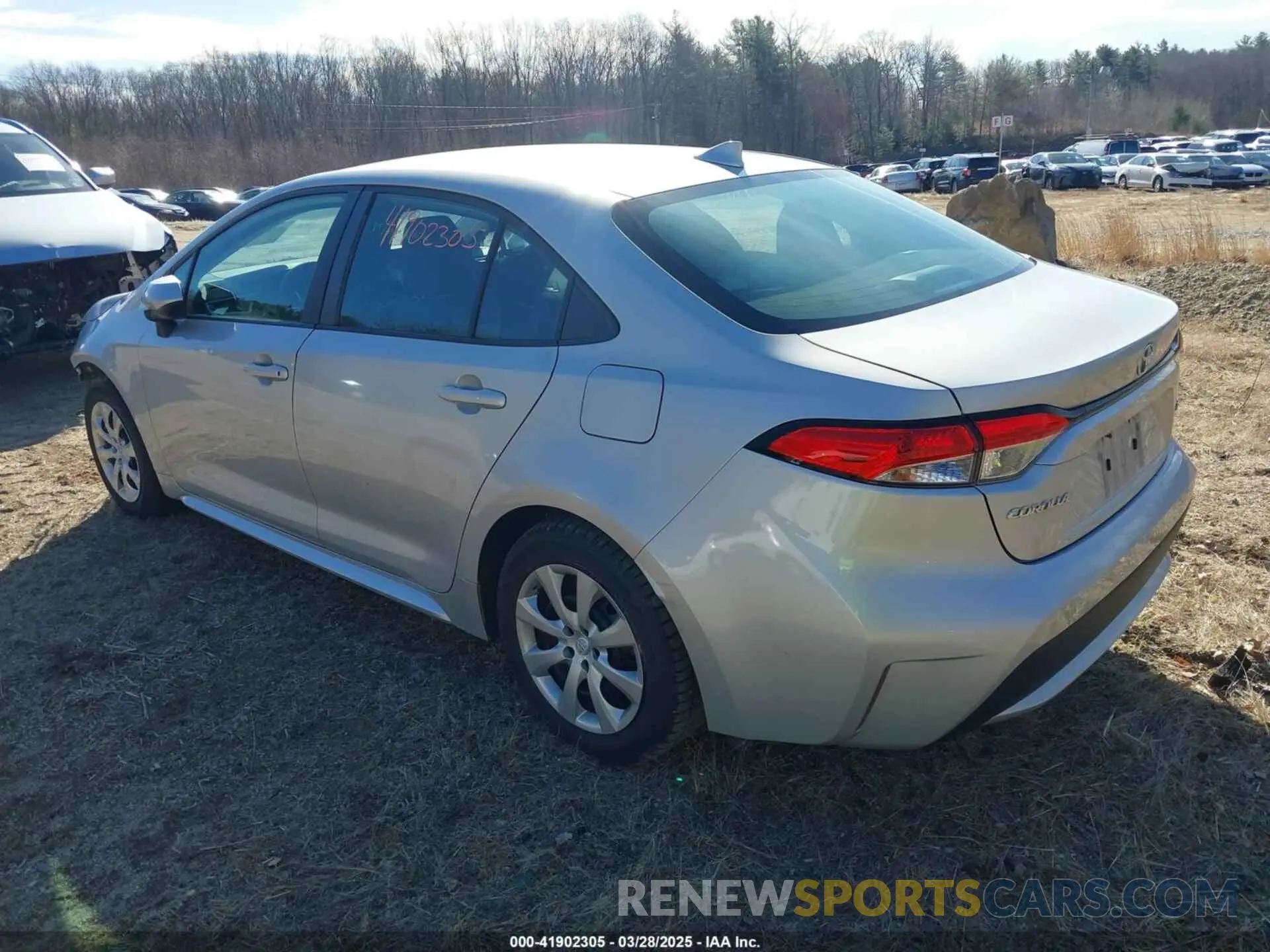 3 Photograph of a damaged car 5YFEPMAE2MP158757 TOYOTA COROLLA 2021
