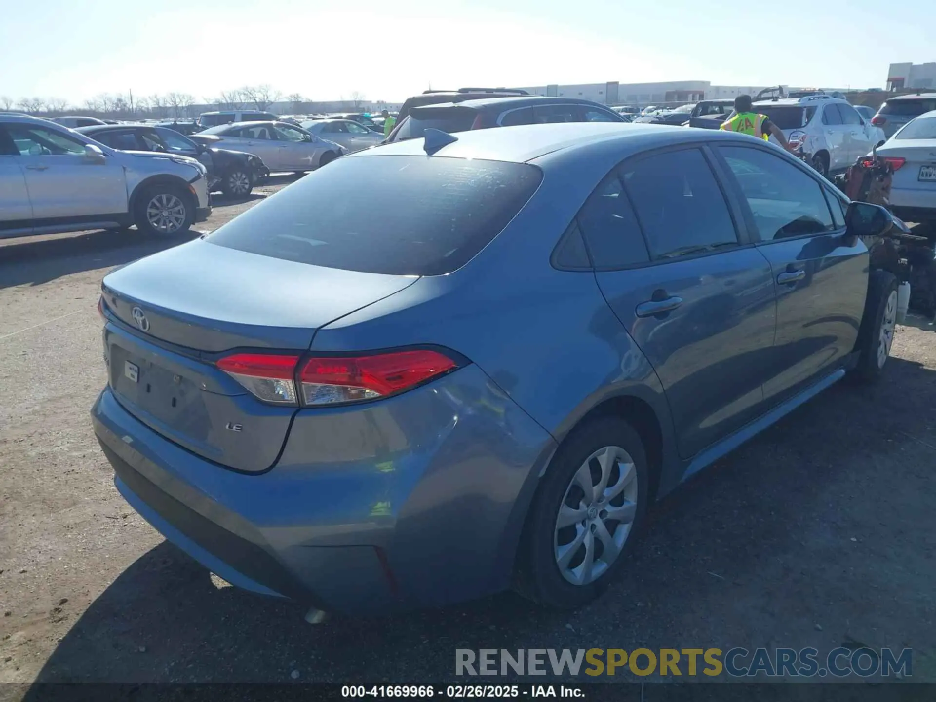 4 Photograph of a damaged car 5YFEPMAE2MP174599 TOYOTA COROLLA 2021