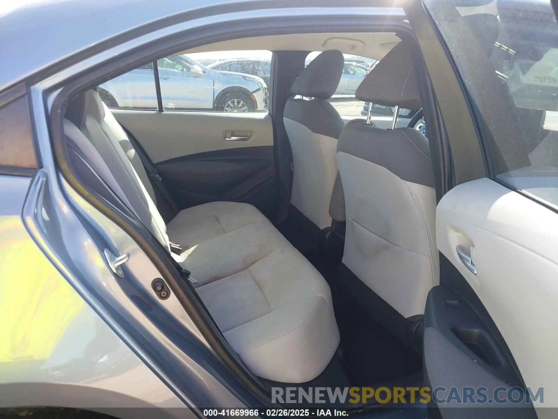 8 Photograph of a damaged car 5YFEPMAE2MP174599 TOYOTA COROLLA 2021