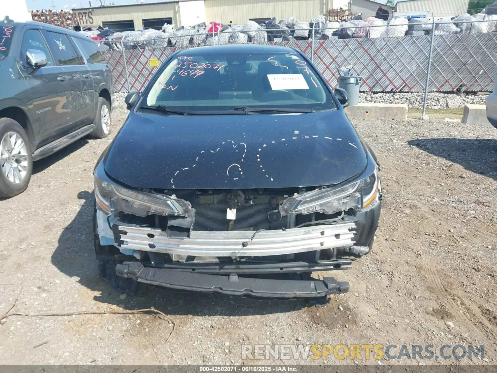 12 Photograph of a damaged car 5YFEPMAE2MP174649 TOYOTA COROLLA 2021