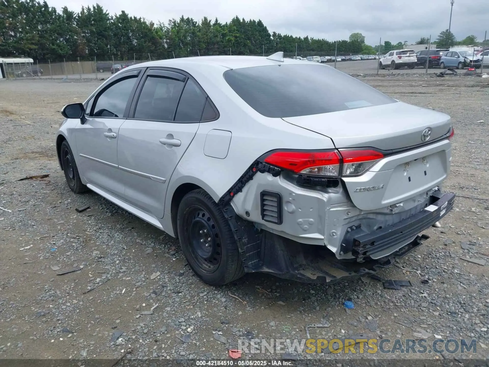 3 Photograph of a damaged car 5YFEPMAE2MP176630 TOYOTA COROLLA 2021