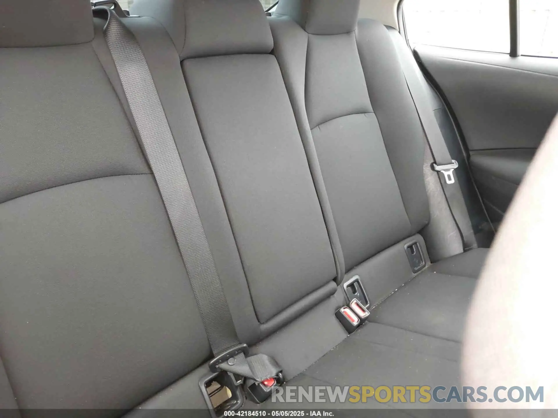 8 Photograph of a damaged car 5YFEPMAE2MP176630 TOYOTA COROLLA 2021