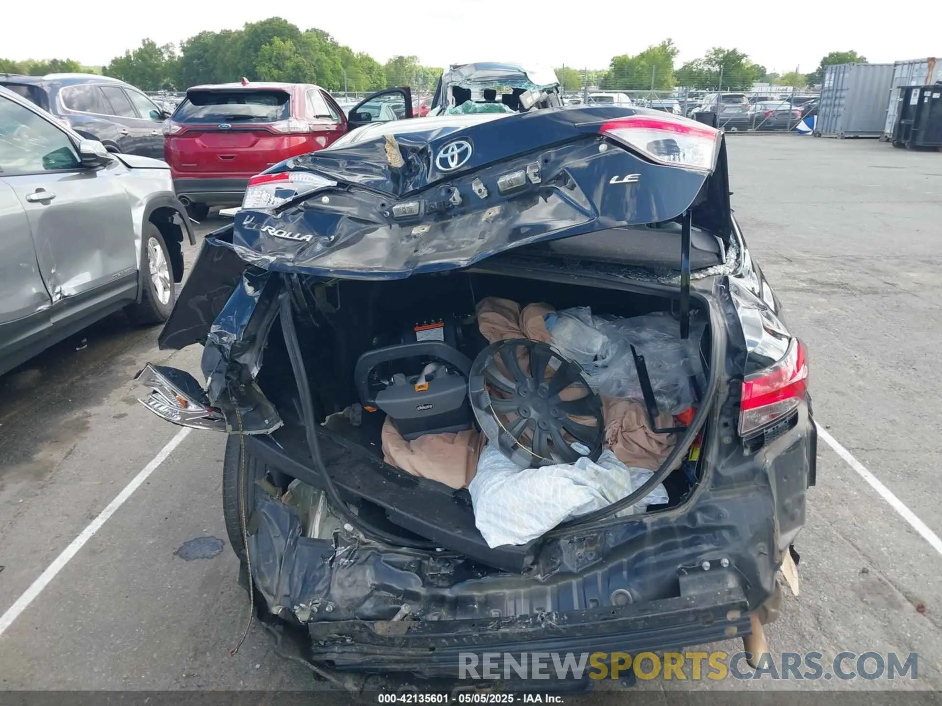 16 Photograph of a damaged car 5YFEPMAE2MP179785 TOYOTA COROLLA 2021