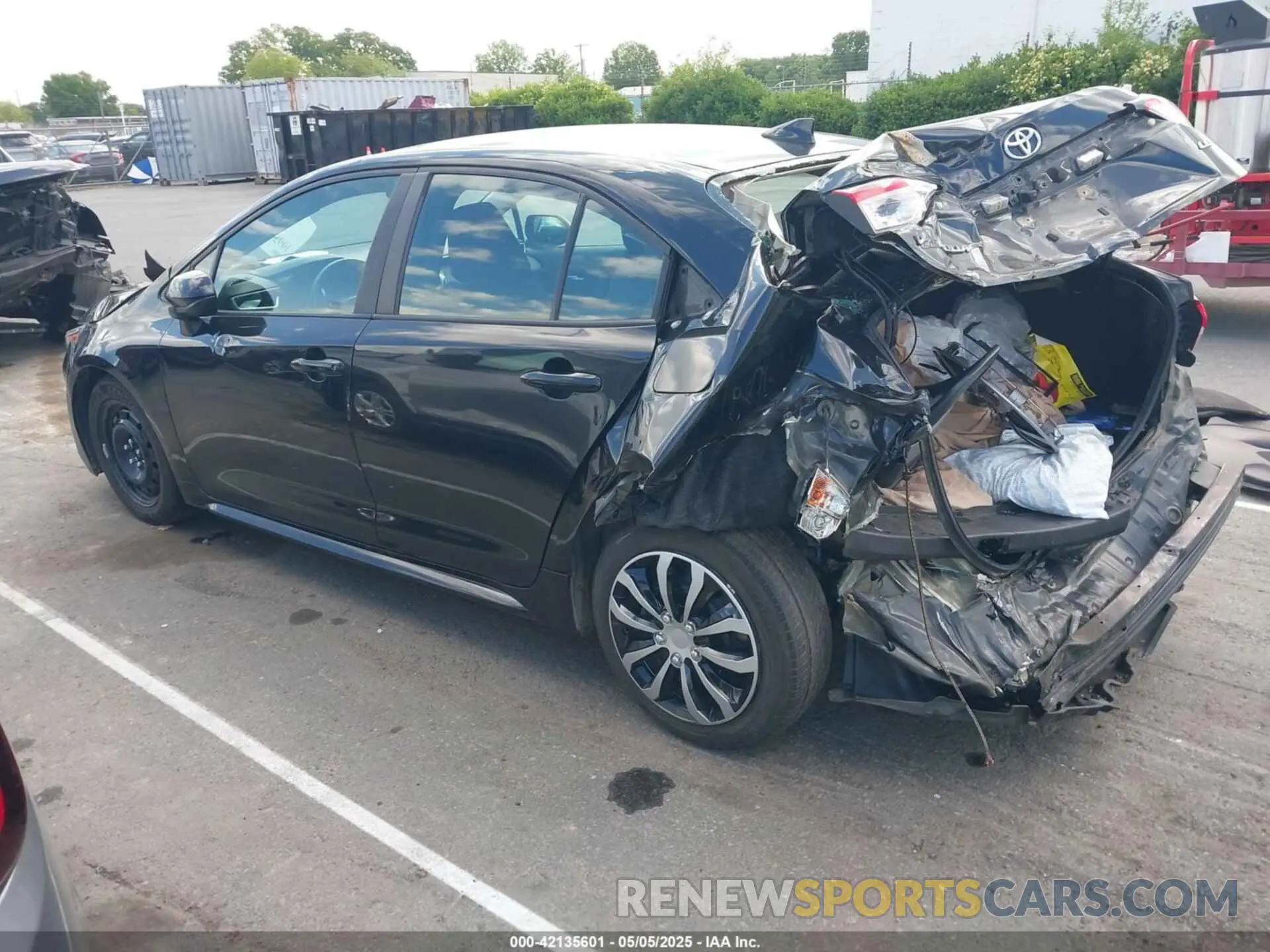 3 Photograph of a damaged car 5YFEPMAE2MP179785 TOYOTA COROLLA 2021