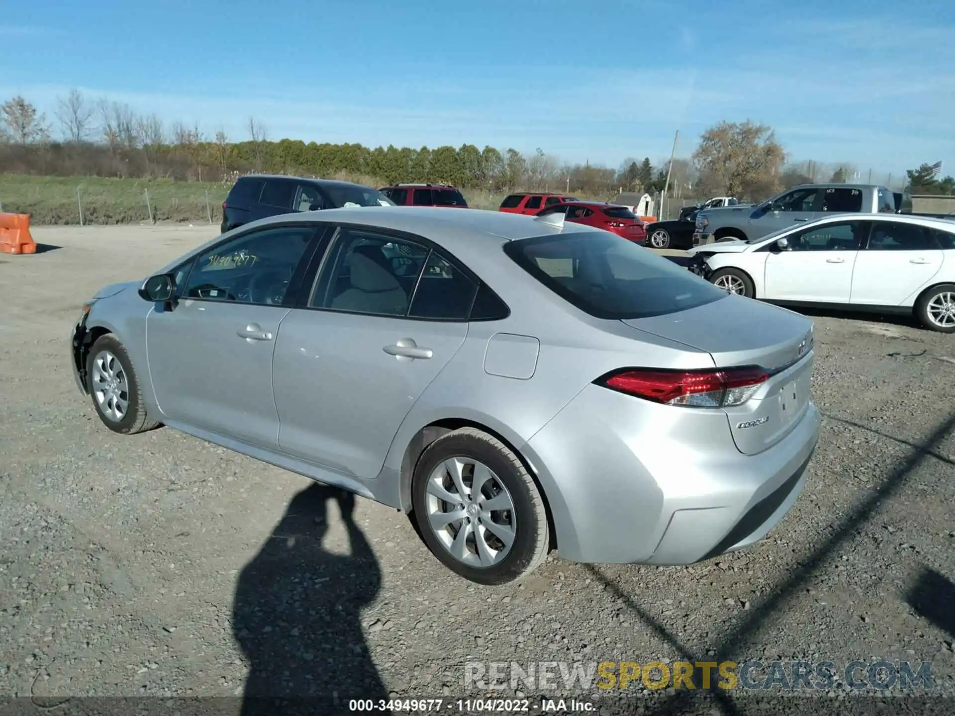 3 Photograph of a damaged car 5YFEPMAE2MP181391 TOYOTA COROLLA 2021