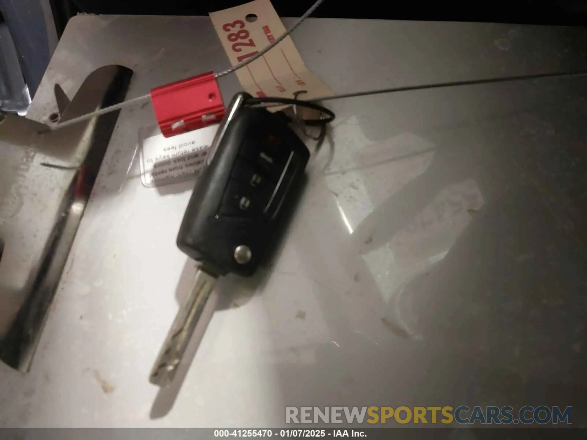 11 Photograph of a damaged car 5YFEPMAE2MP186901 TOYOTA COROLLA 2021