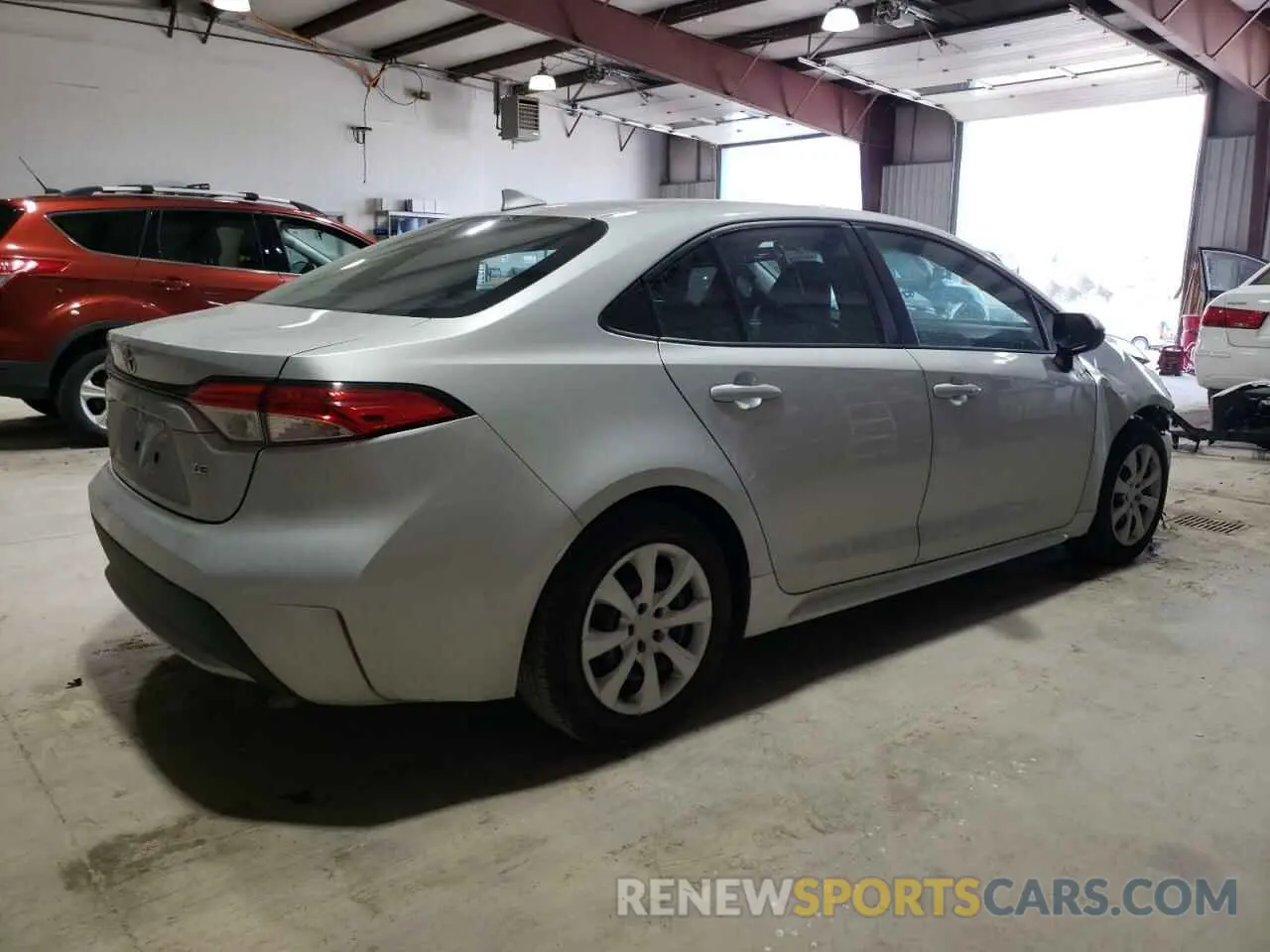 3 Photograph of a damaged car 5YFEPMAE2MP188003 TOYOTA COROLLA 2021