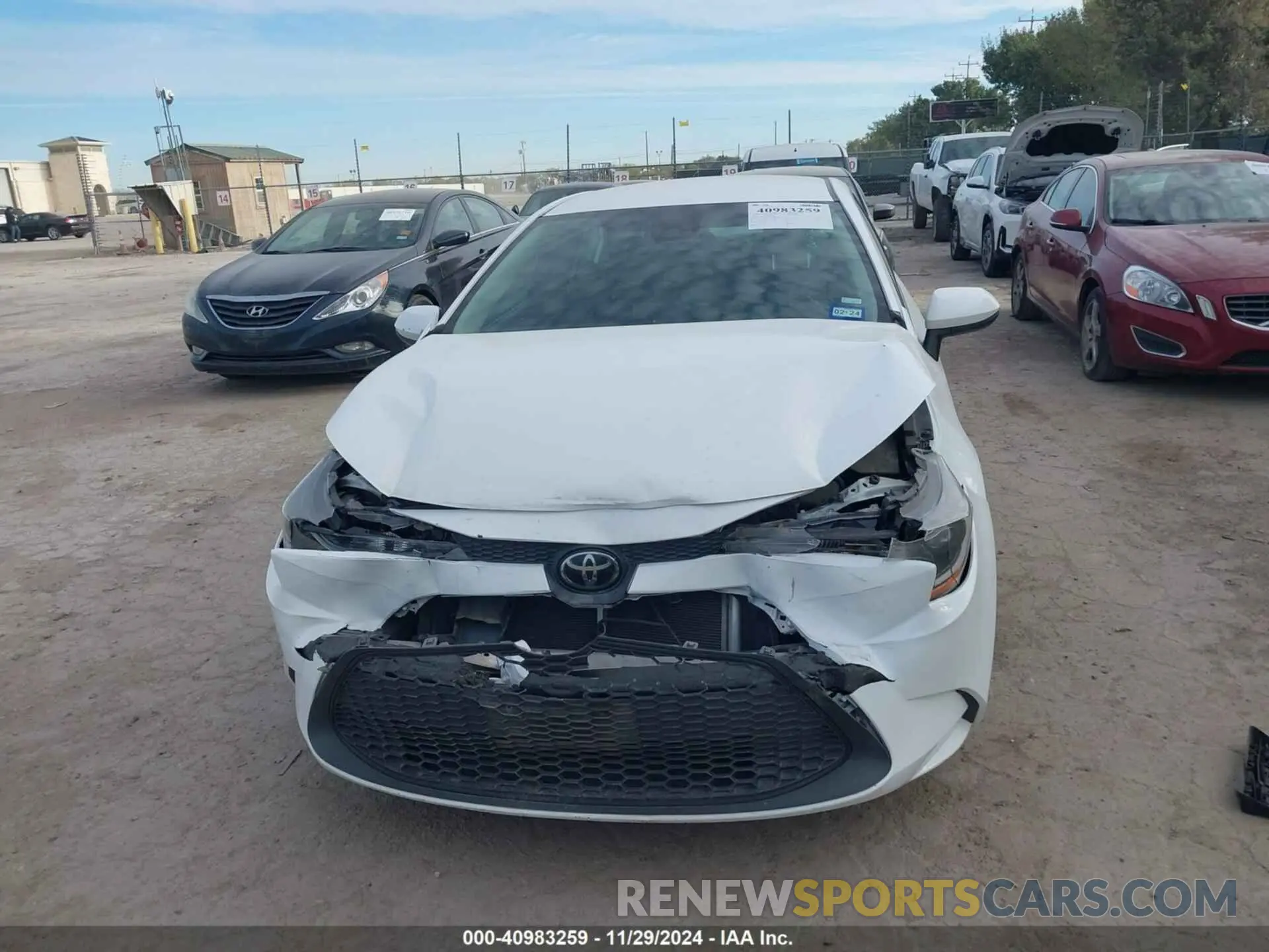 12 Photograph of a damaged car 5YFEPMAE2MP193900 TOYOTA COROLLA 2021