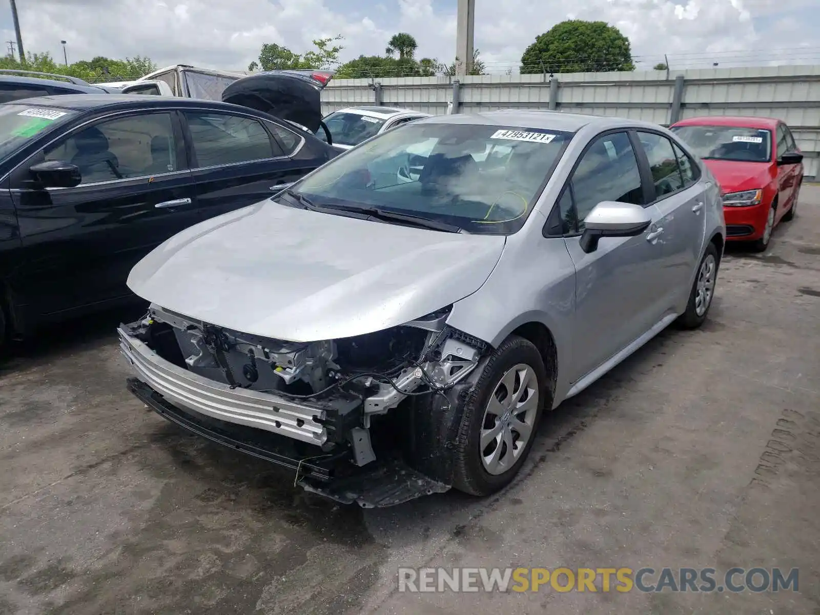 2 Photograph of a damaged car 5YFEPMAE2MP194061 TOYOTA COROLLA 2021