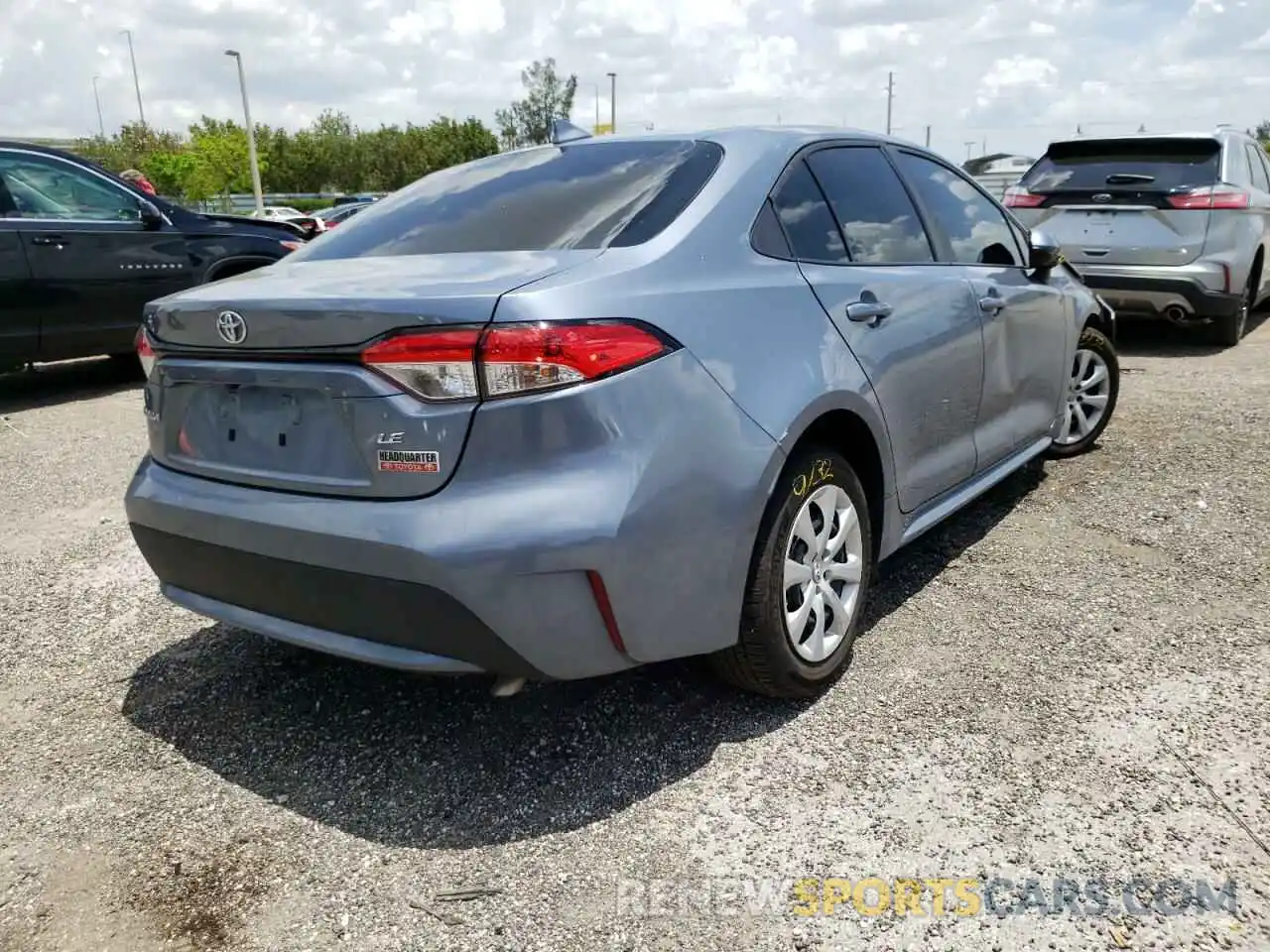 4 Photograph of a damaged car 5YFEPMAE2MP204054 TOYOTA COROLLA 2021