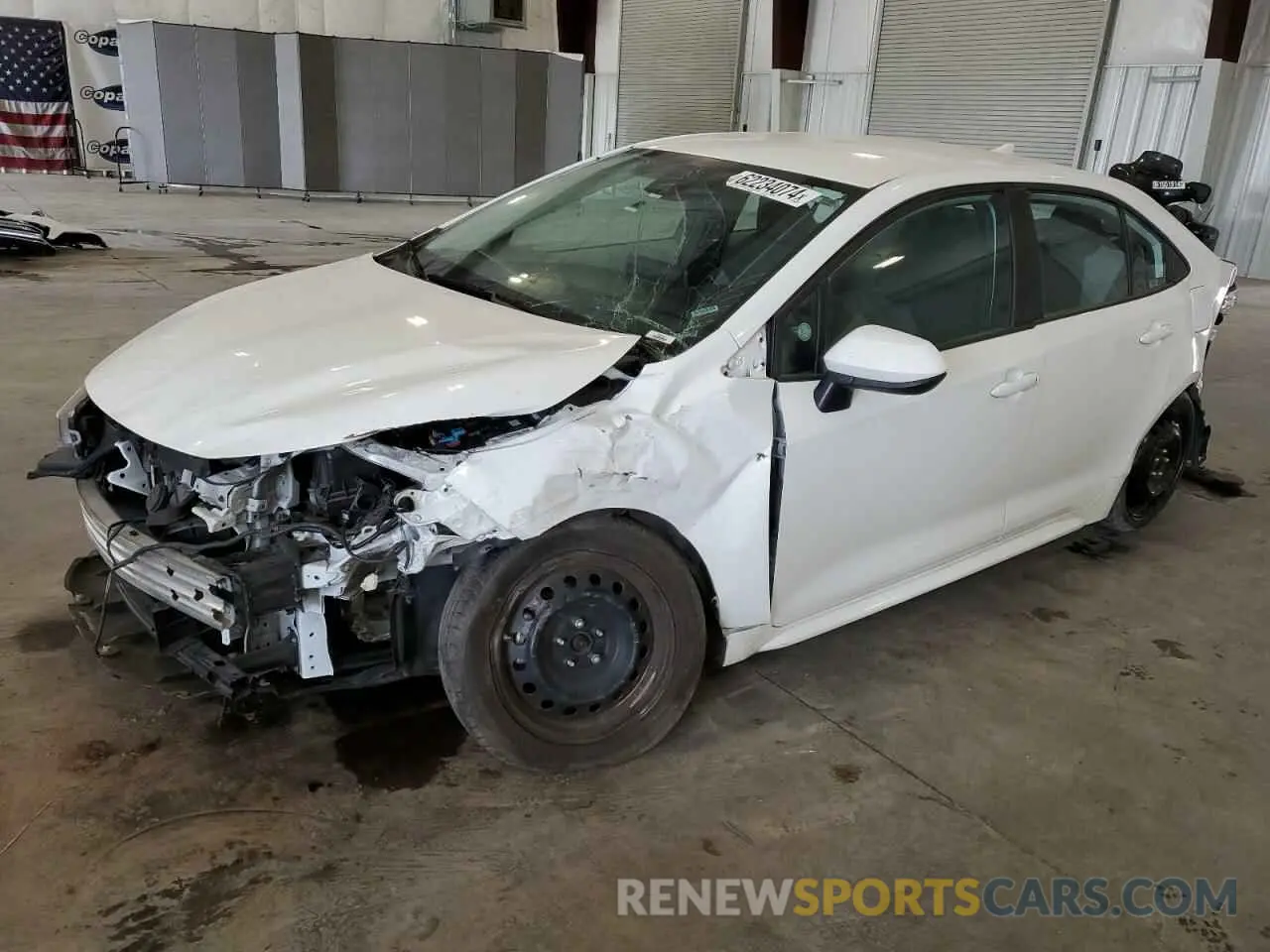 1 Photograph of a damaged car 5YFEPMAE2MP204863 TOYOTA COROLLA 2021