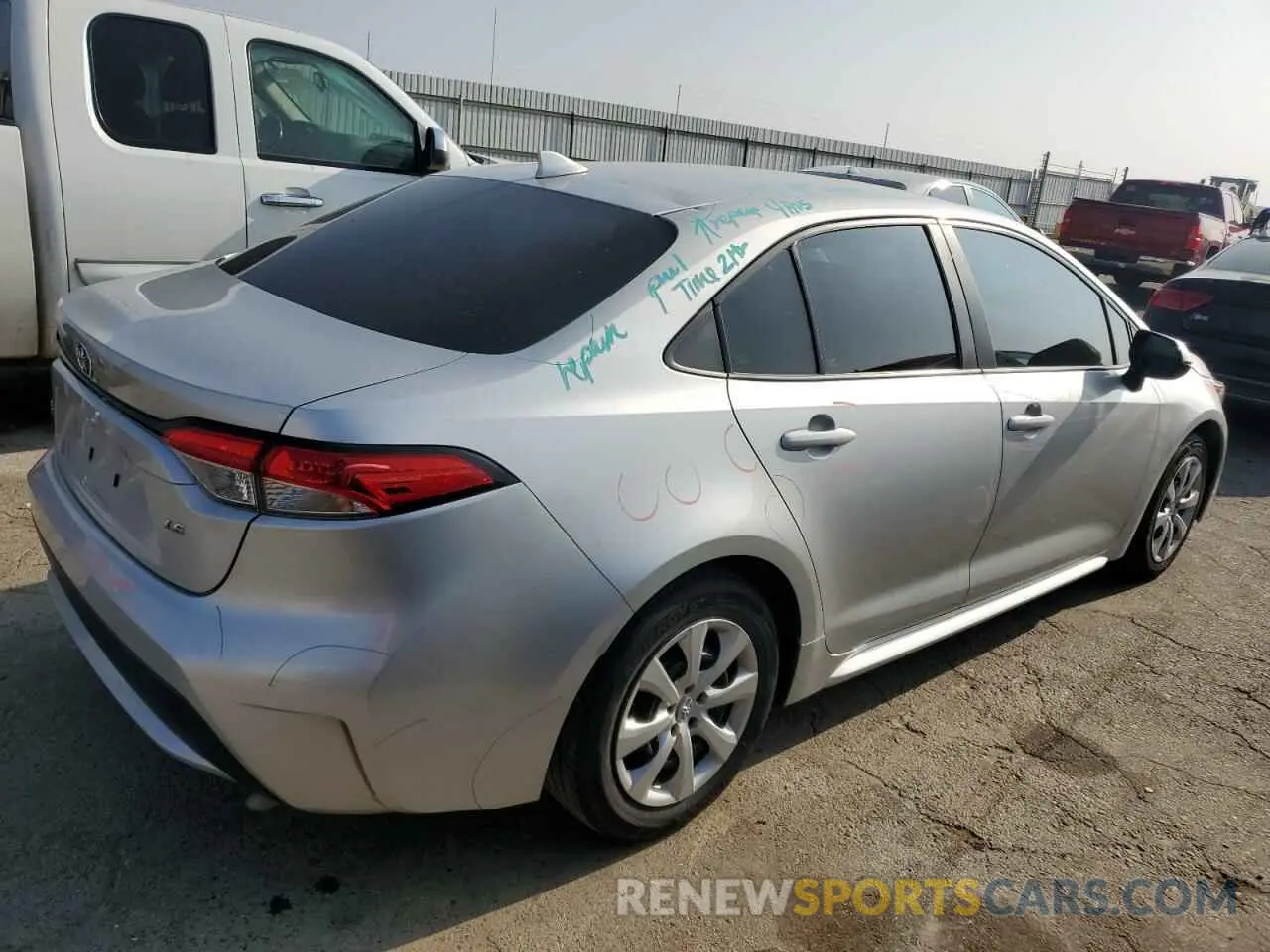 3 Photograph of a damaged car 5YFEPMAE2MP207973 TOYOTA COROLLA 2021