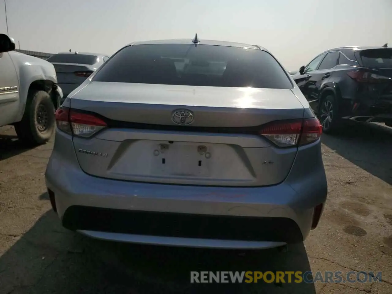 6 Photograph of a damaged car 5YFEPMAE2MP207973 TOYOTA COROLLA 2021