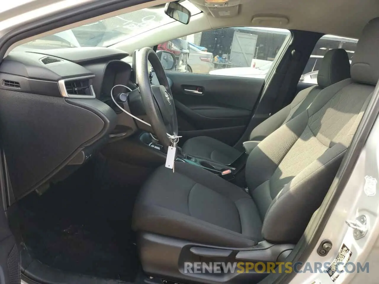 7 Photograph of a damaged car 5YFEPMAE2MP207973 TOYOTA COROLLA 2021
