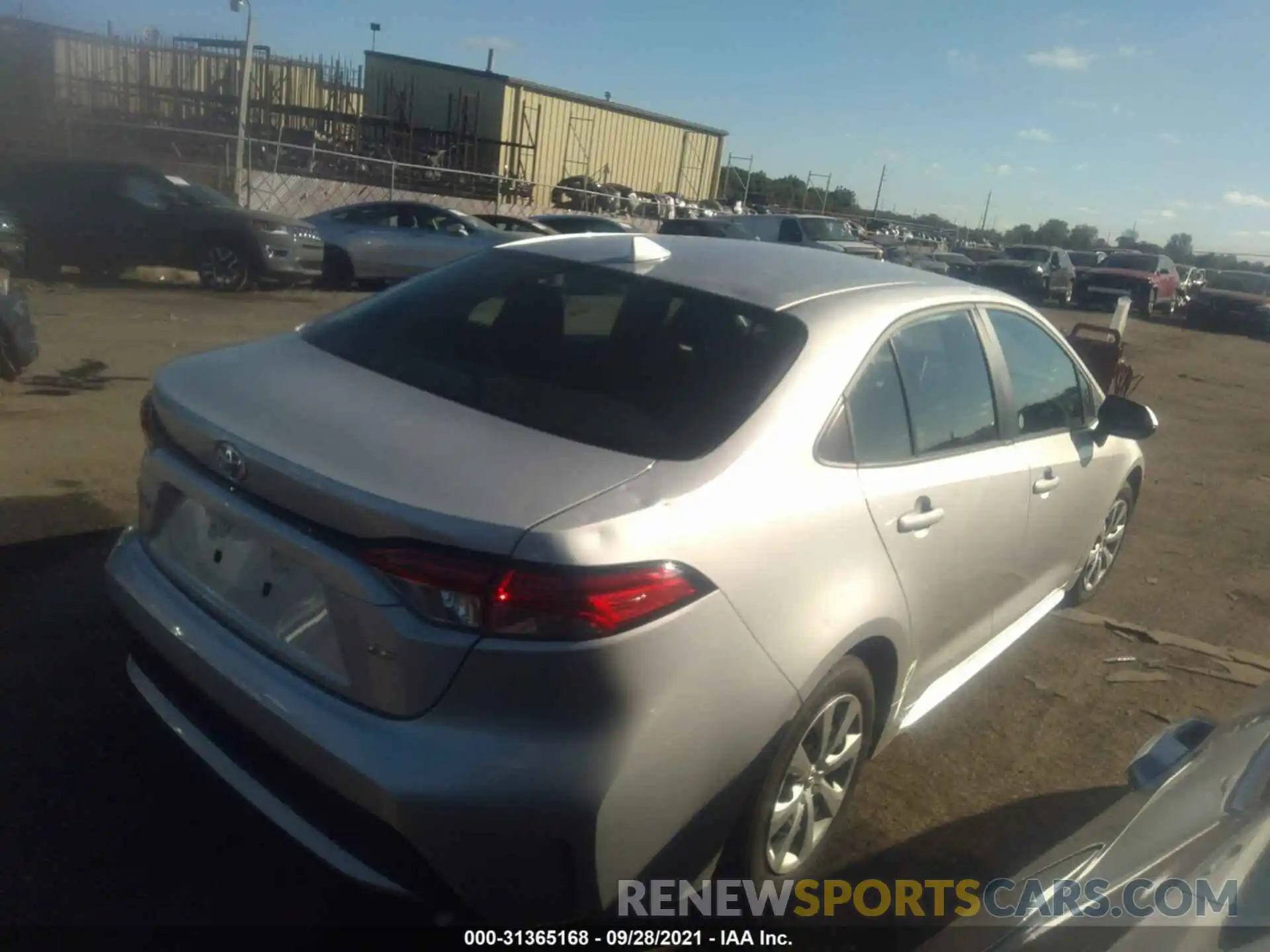 4 Photograph of a damaged car 5YFEPMAE2MP221288 TOYOTA COROLLA 2021