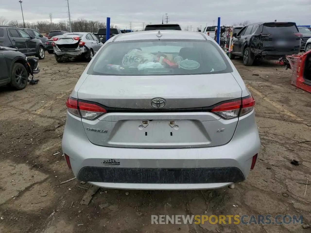 6 Photograph of a damaged car 5YFEPMAE2MP224370 TOYOTA COROLLA 2021