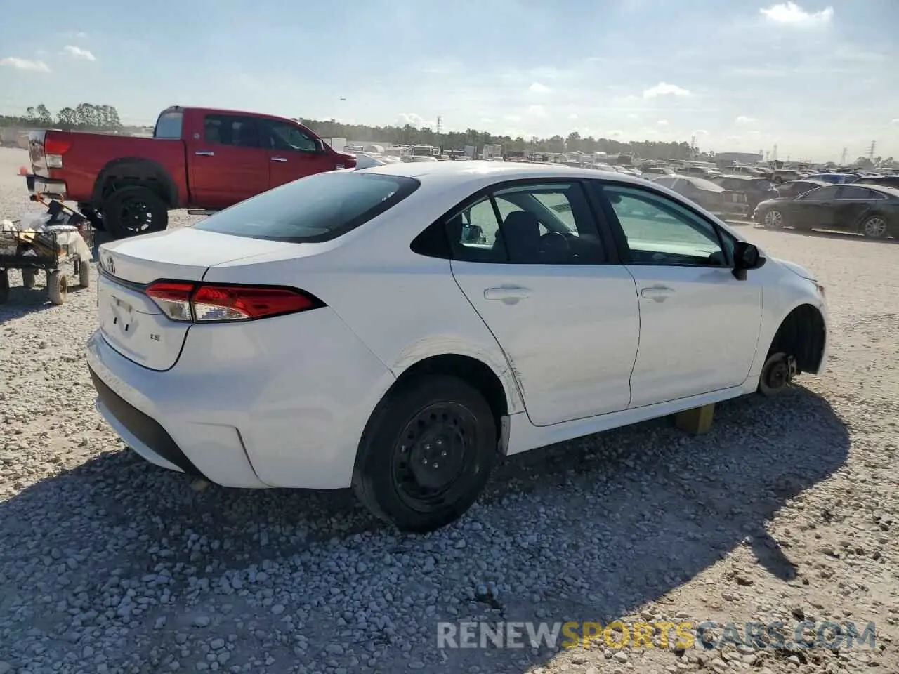 3 Photograph of a damaged car 5YFEPMAE2MP232565 TOYOTA COROLLA 2021