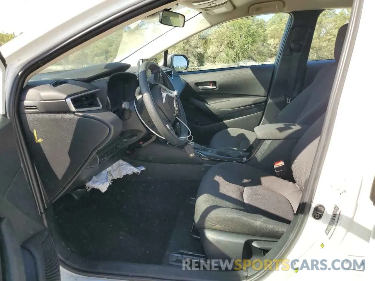 7 Photograph of a damaged car 5YFEPMAE2MP232565 TOYOTA COROLLA 2021