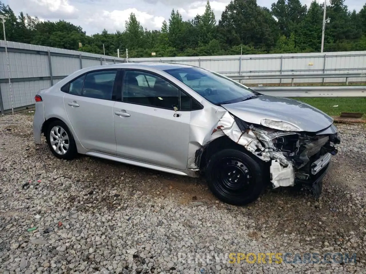 4 Photograph of a damaged car 5YFEPMAE2MP234123 TOYOTA COROLLA 2021