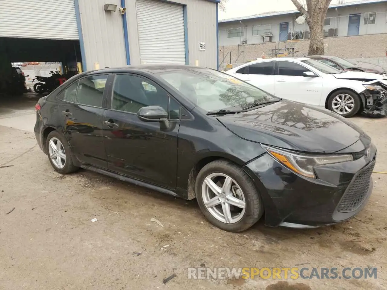 4 Photograph of a damaged car 5YFEPMAE2MP234512 TOYOTA COROLLA 2021
