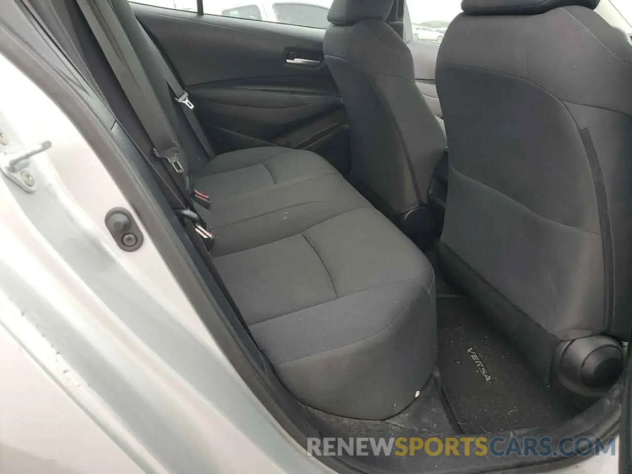 10 Photograph of a damaged car 5YFEPMAE2MP234882 TOYOTA COROLLA 2021