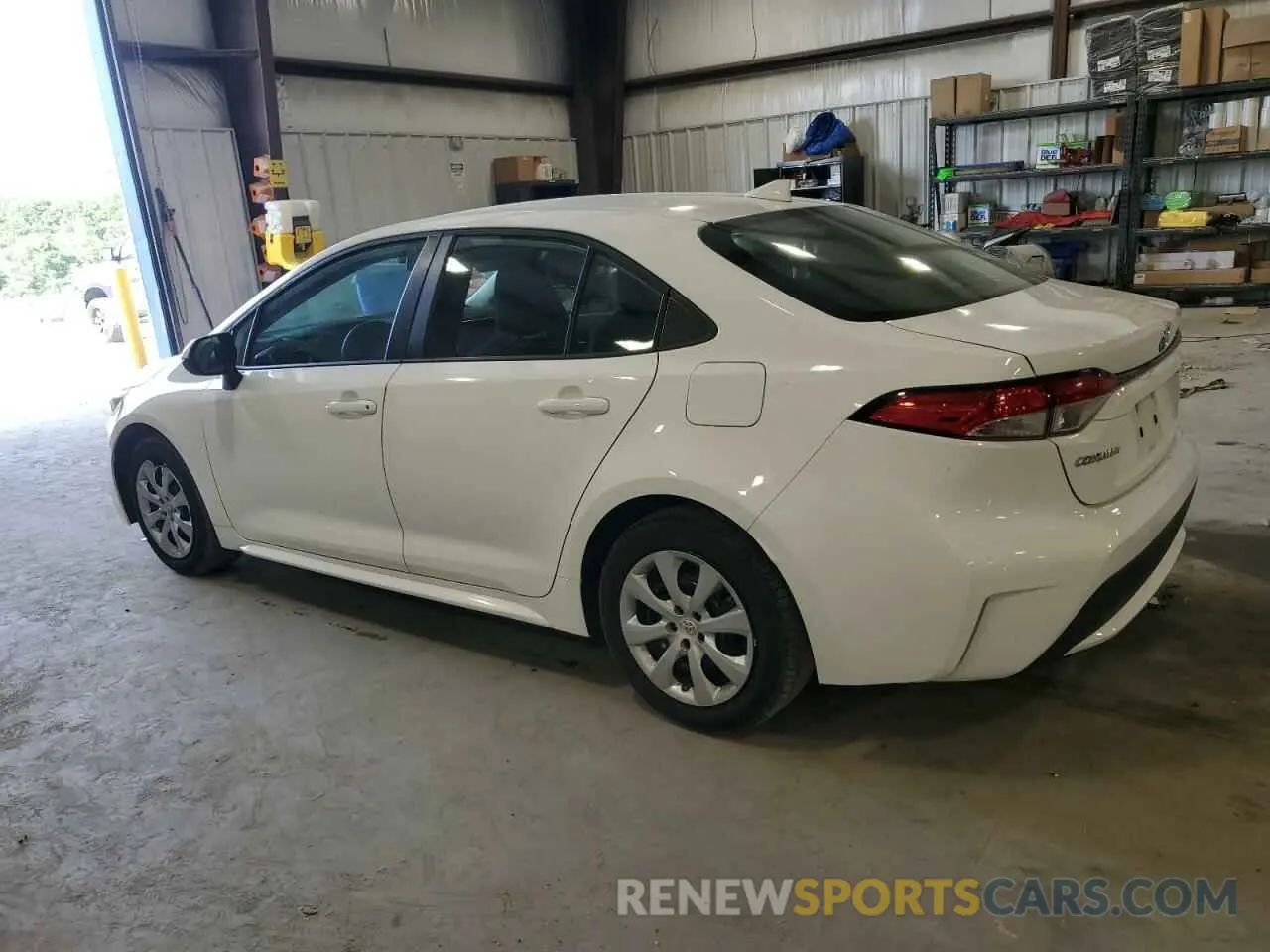 2 Photograph of a damaged car 5YFEPMAE2MP241184 TOYOTA COROLLA 2021