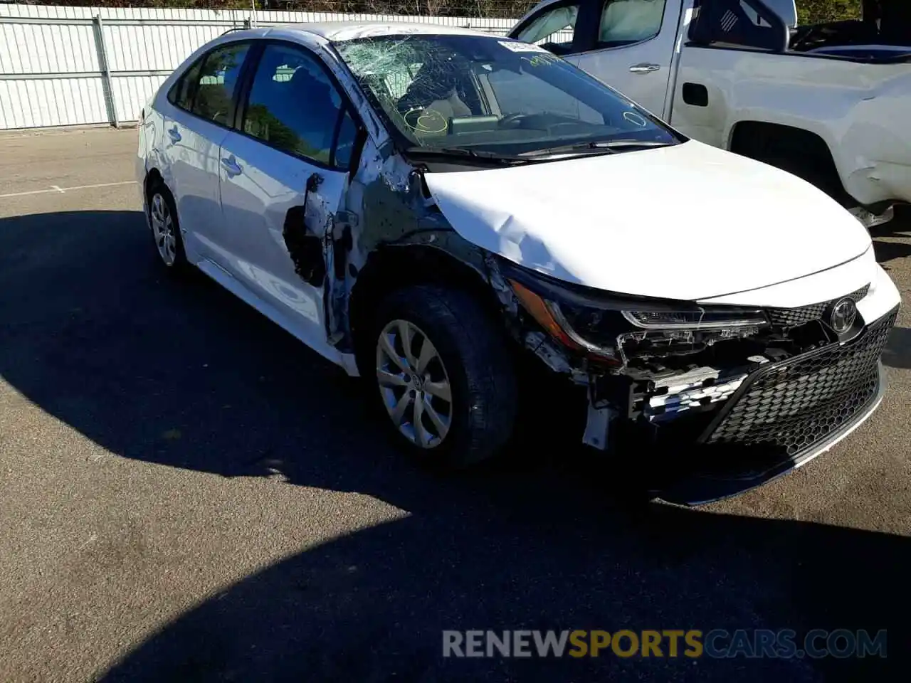 9 Photograph of a damaged car 5YFEPMAE2MP242738 TOYOTA COROLLA 2021