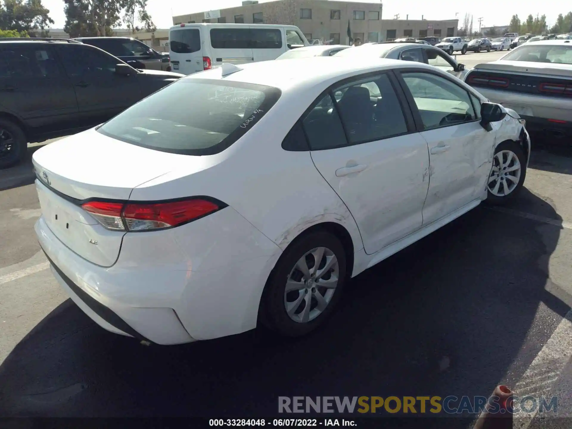 4 Photograph of a damaged car 5YFEPMAE2MP242934 TOYOTA COROLLA 2021