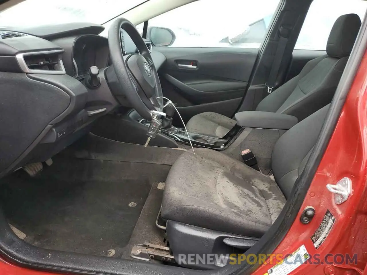 7 Photograph of a damaged car 5YFEPMAE2MP246532 TOYOTA COROLLA 2021