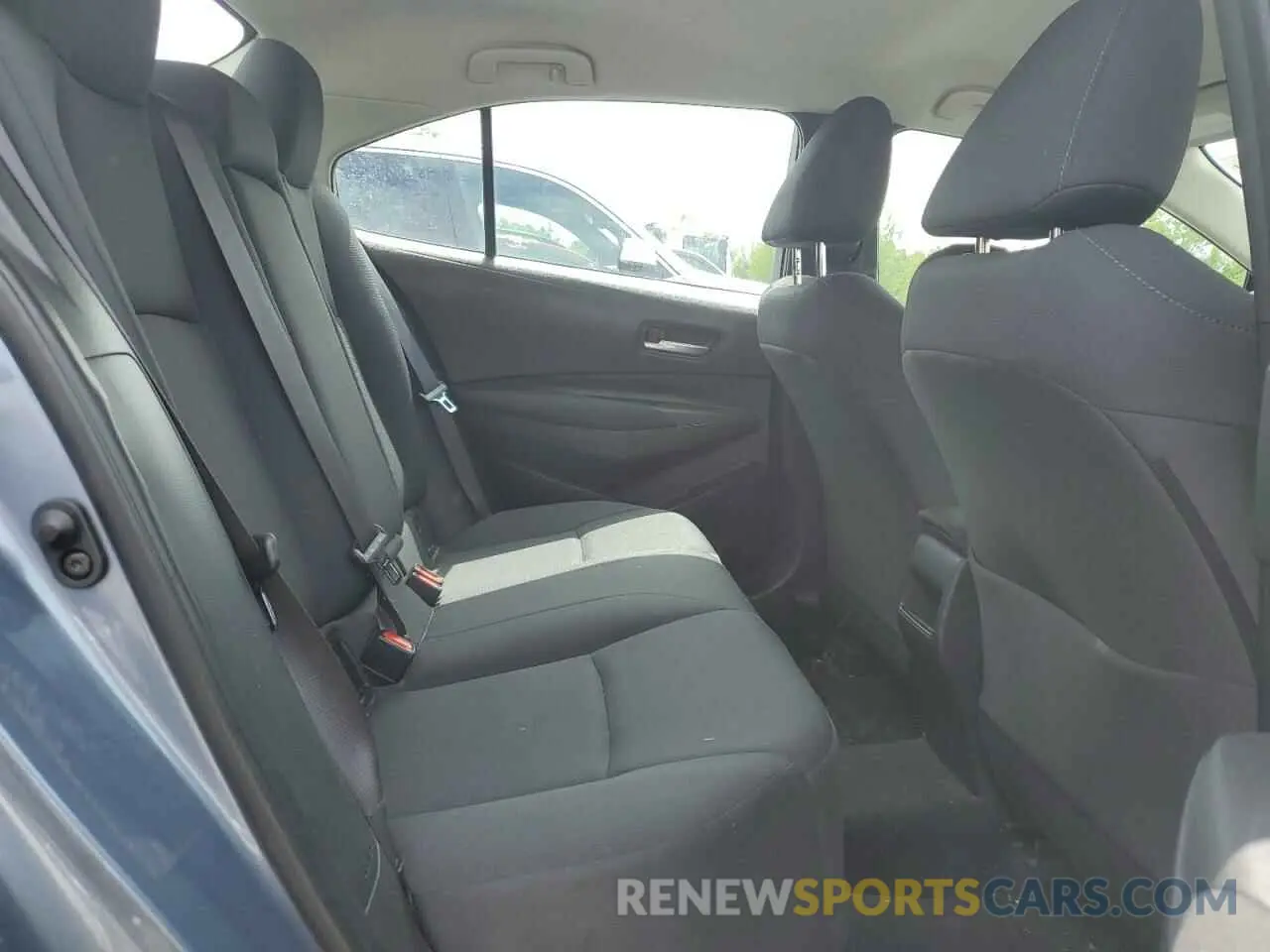 10 Photograph of a damaged car 5YFEPMAE2MP249821 TOYOTA COROLLA 2021