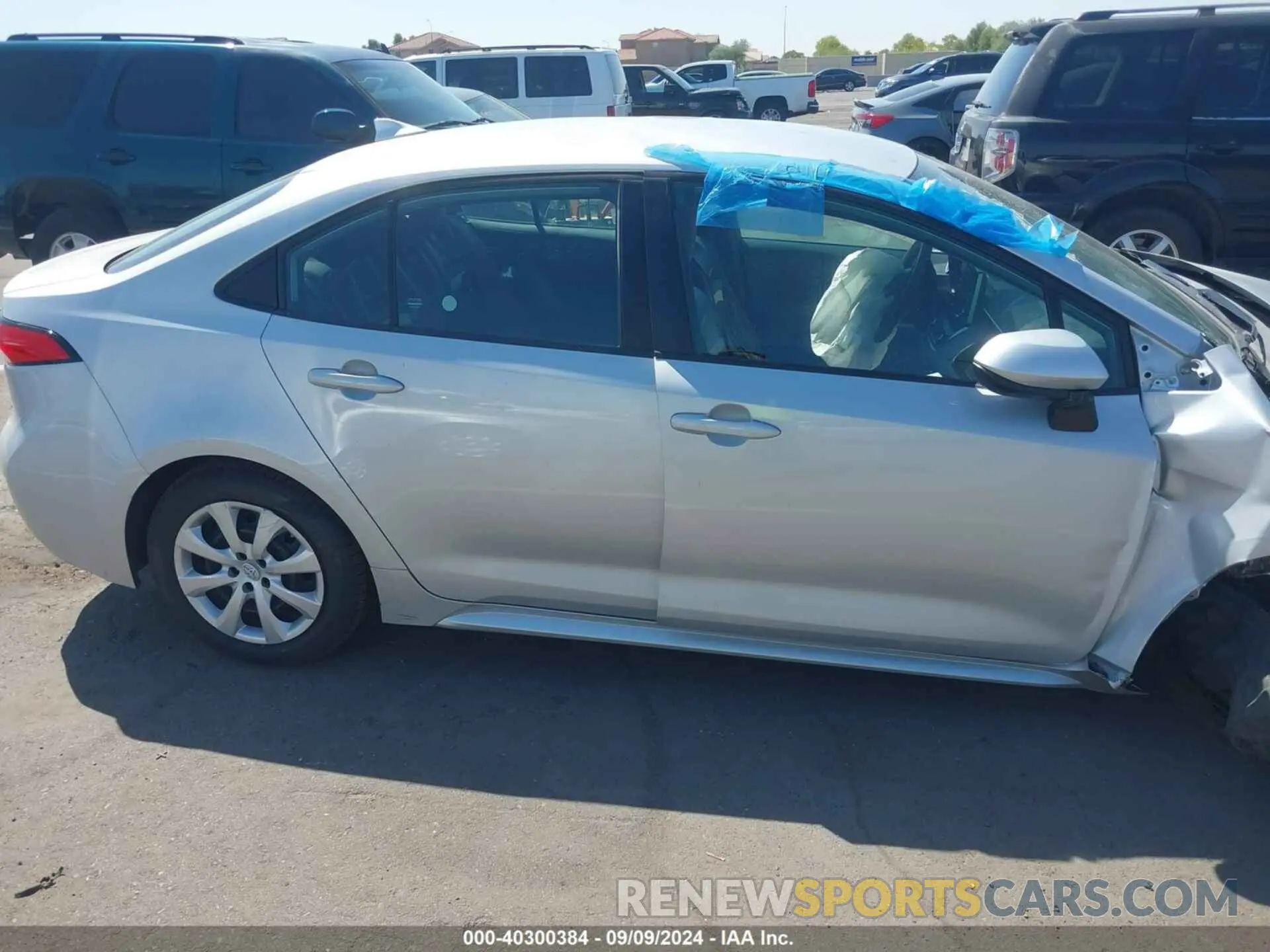 13 Photograph of a damaged car 5YFEPMAE2MP250015 TOYOTA COROLLA 2021