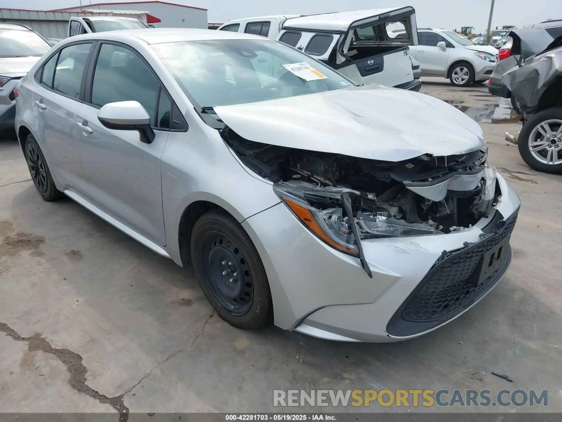 1 Photograph of a damaged car 5YFEPMAE2MP257501 TOYOTA COROLLA 2021