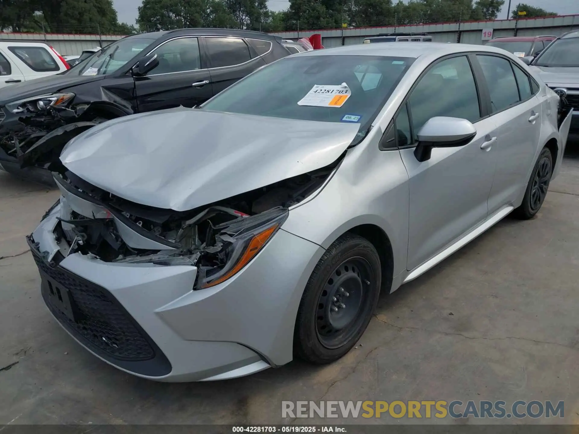 2 Photograph of a damaged car 5YFEPMAE2MP257501 TOYOTA COROLLA 2021