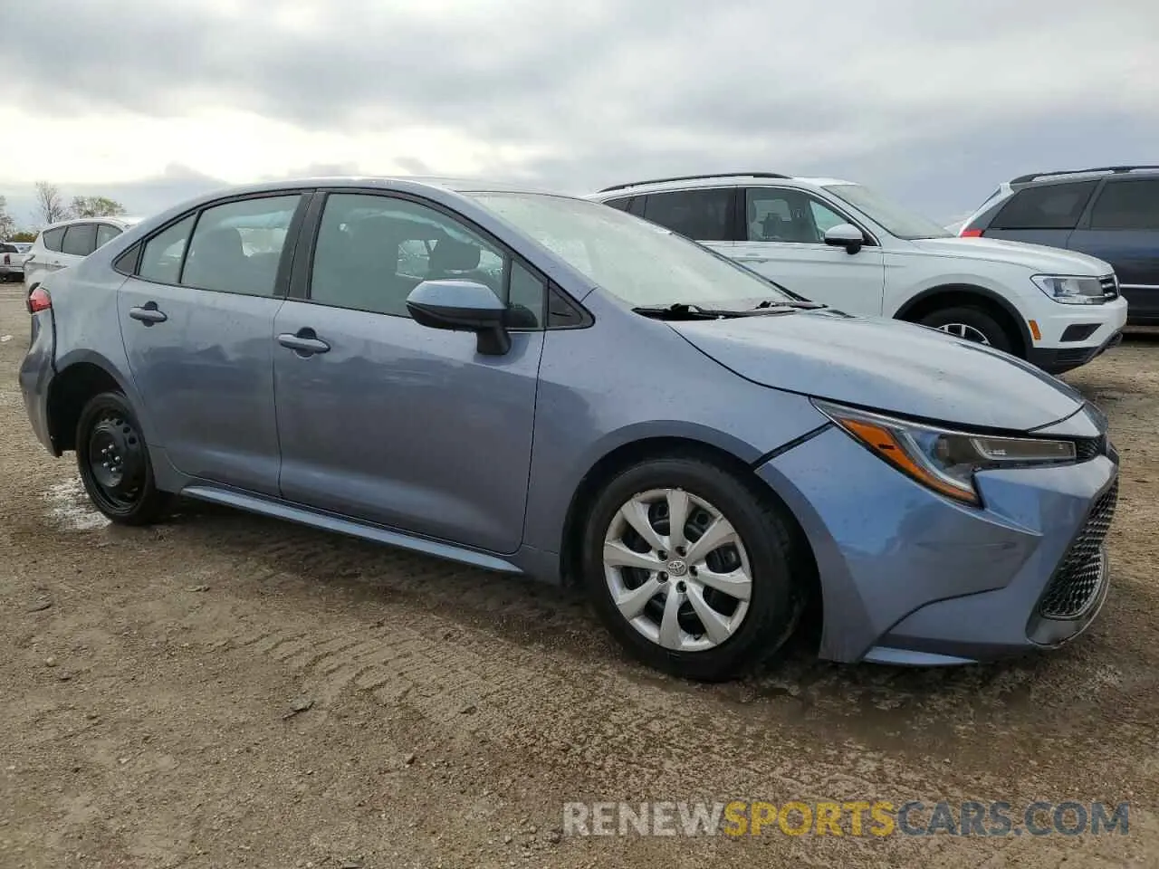 4 Photograph of a damaged car 5YFEPMAE2MP265842 TOYOTA COROLLA 2021