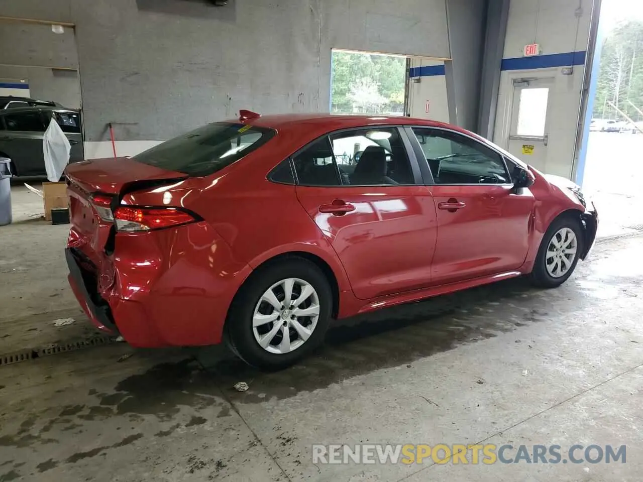 3 Photograph of a damaged car 5YFEPMAE2MP268644 TOYOTA COROLLA 2021