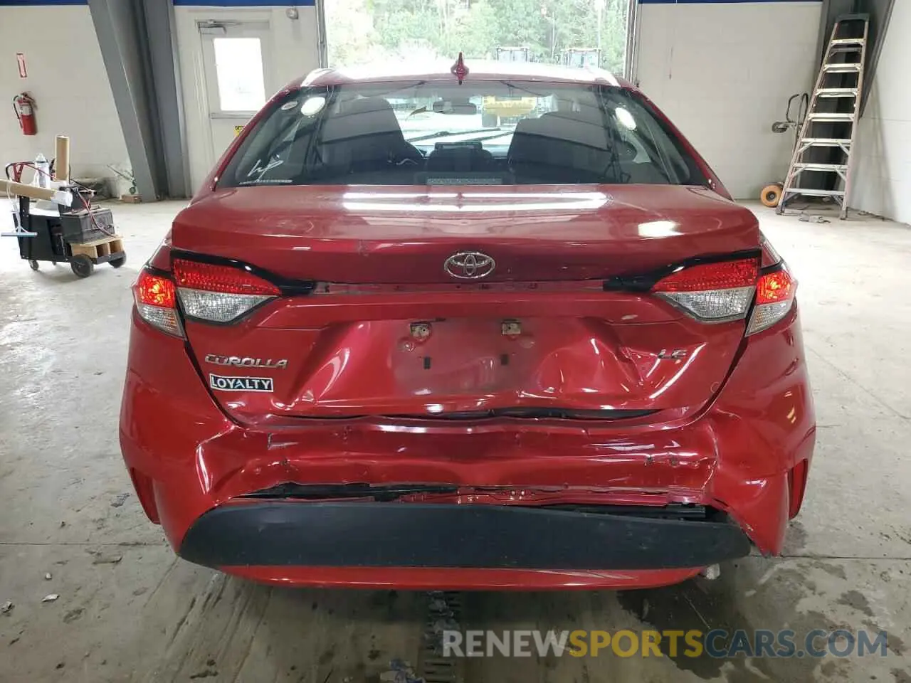 6 Photograph of a damaged car 5YFEPMAE2MP268644 TOYOTA COROLLA 2021