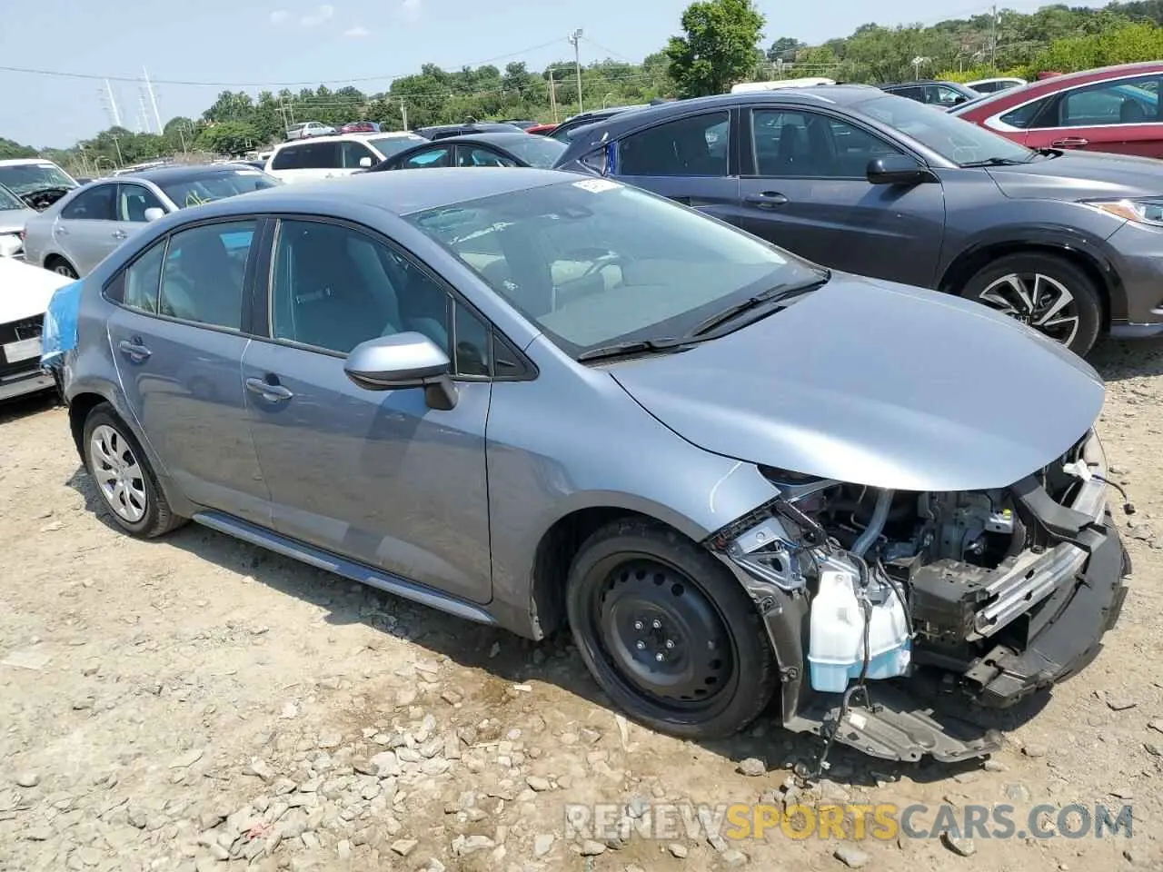 4 Photograph of a damaged car 5YFEPMAE3MP160176 TOYOTA COROLLA 2021
