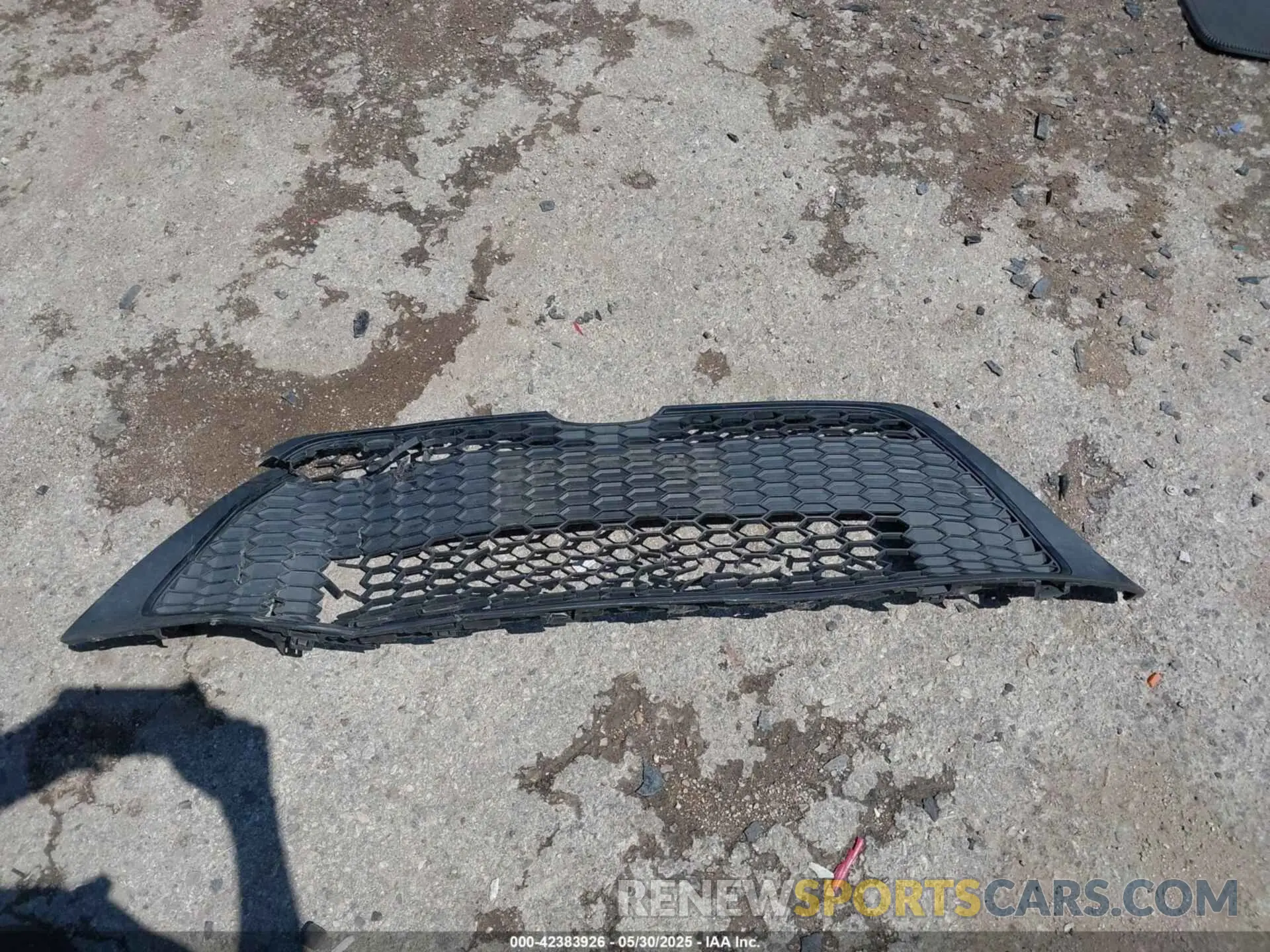 12 Photograph of a damaged car 5YFEPMAE3MP167323 TOYOTA COROLLA 2021